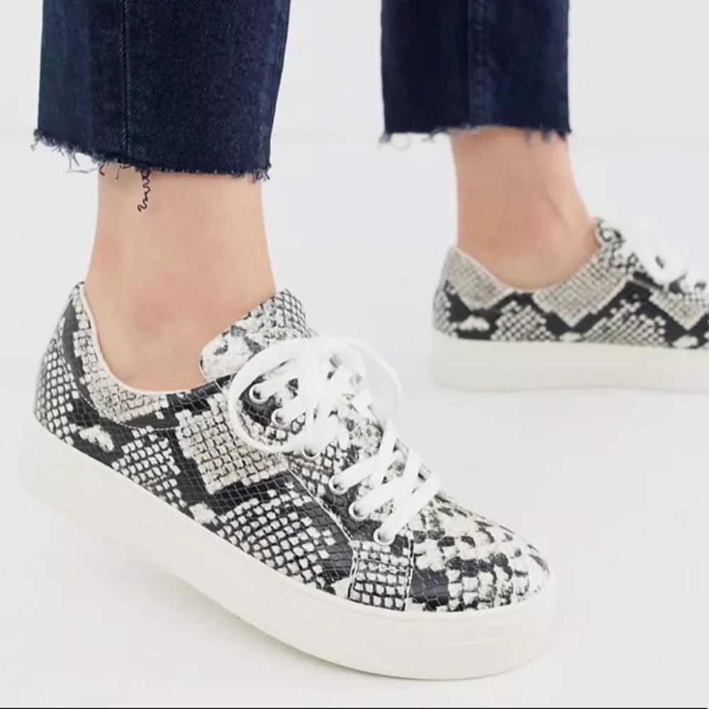 ALDO Lovireclya flatform lace up sneaker in snake